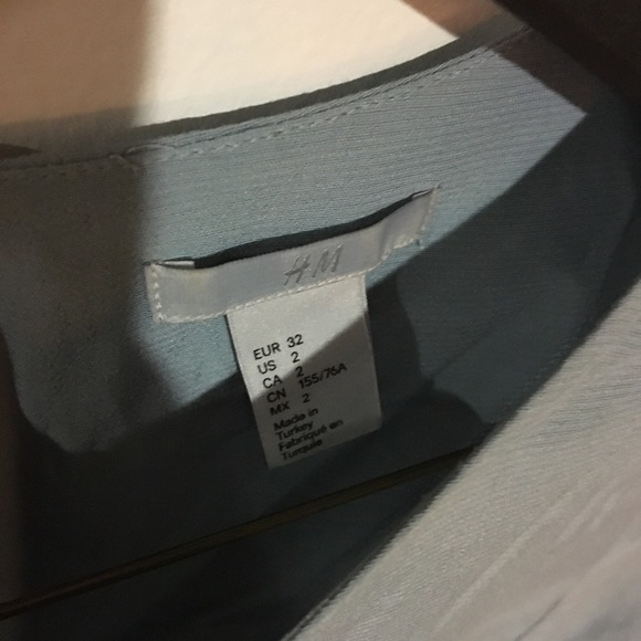 H&M Dresses & Skirts - H&M babyblue dress